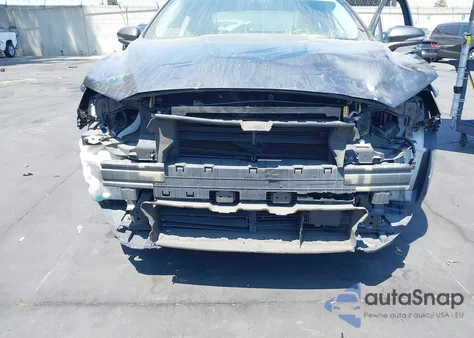 2016 Ford Fusion Hybrid Titanium from USA, damaged, VIN 3FA6P0RUXGR281509